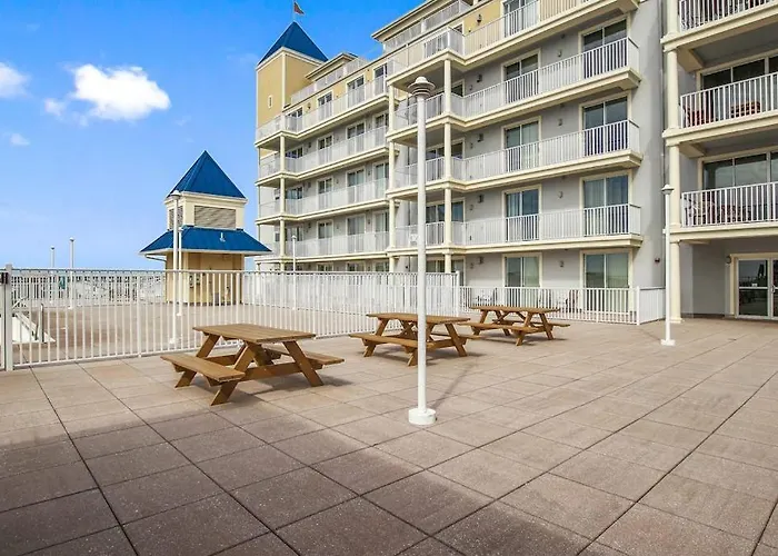 Belmont Towers 301 Holiday home